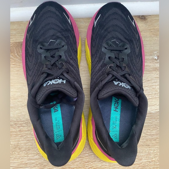 Hoka Arahi 6 Sneakers - Picture 8 of 11